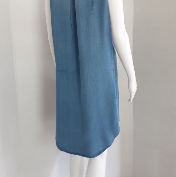 YOUNG + HEARTS SLEEVELESS CHAMBRAY SHIRT SZ L - Picture 6 of 9
